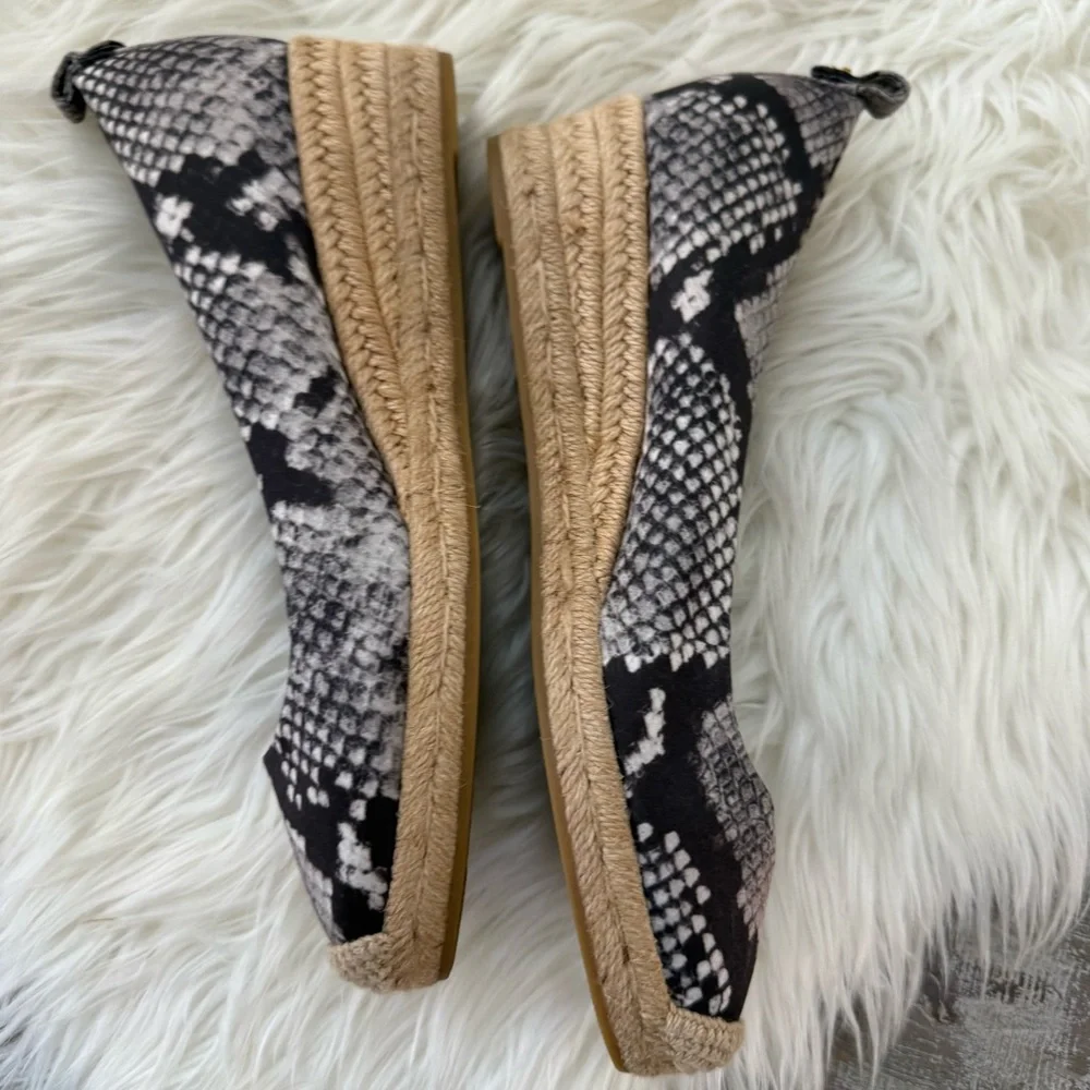 Tory Burch vguc size
