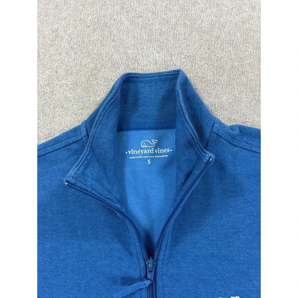 Vineyard Vines lightning fast
