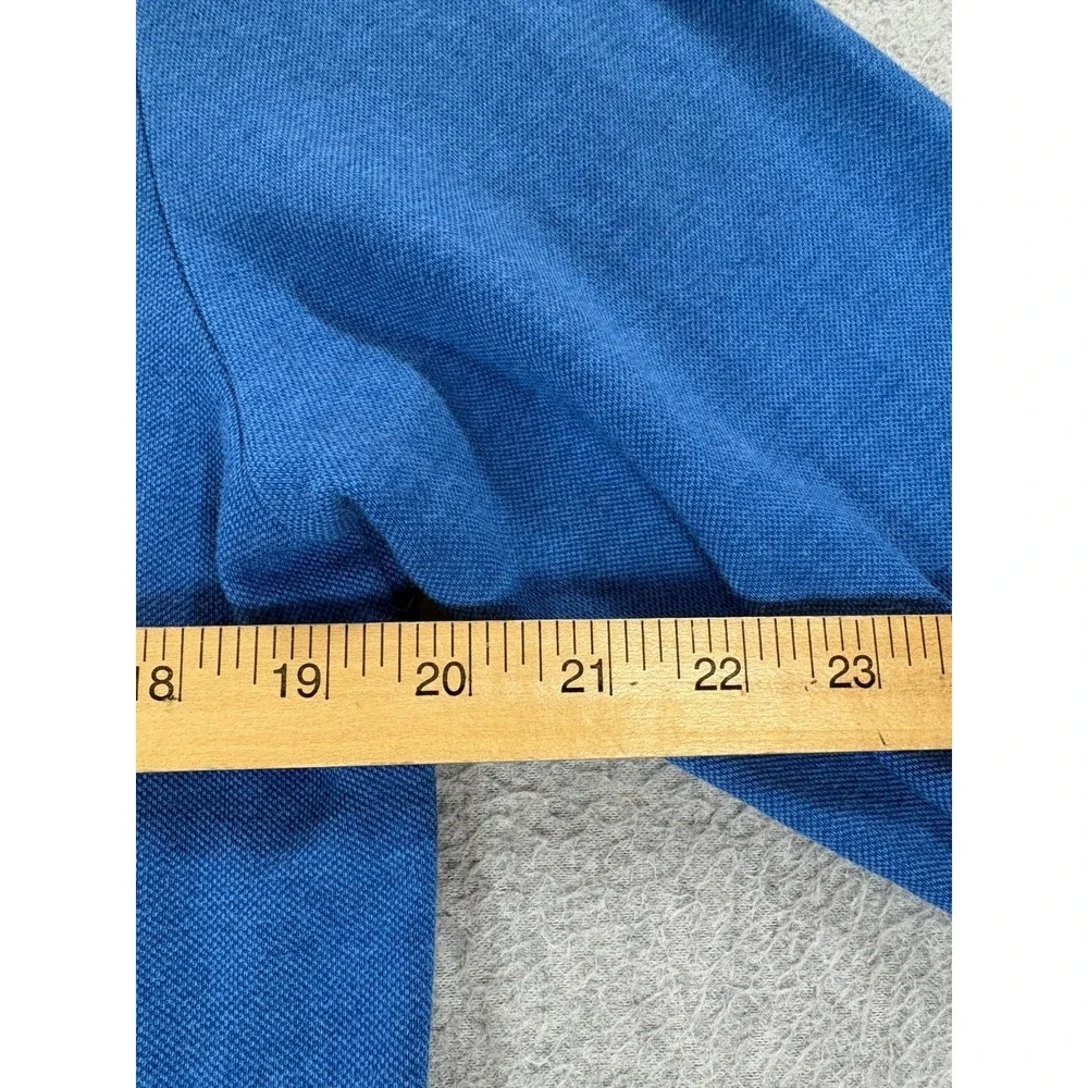 Vineyard Vines lightning fast