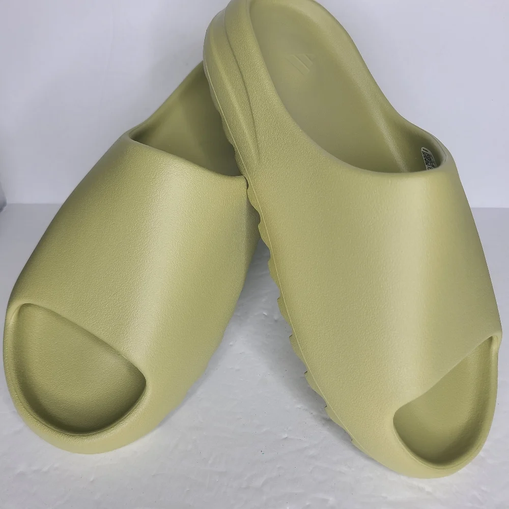 Adidas Yeezy Slide‎ Resin Size 12