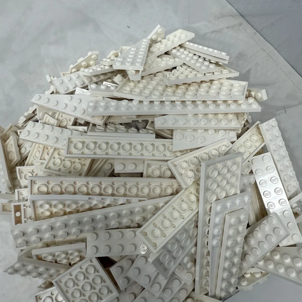 Lego white plates