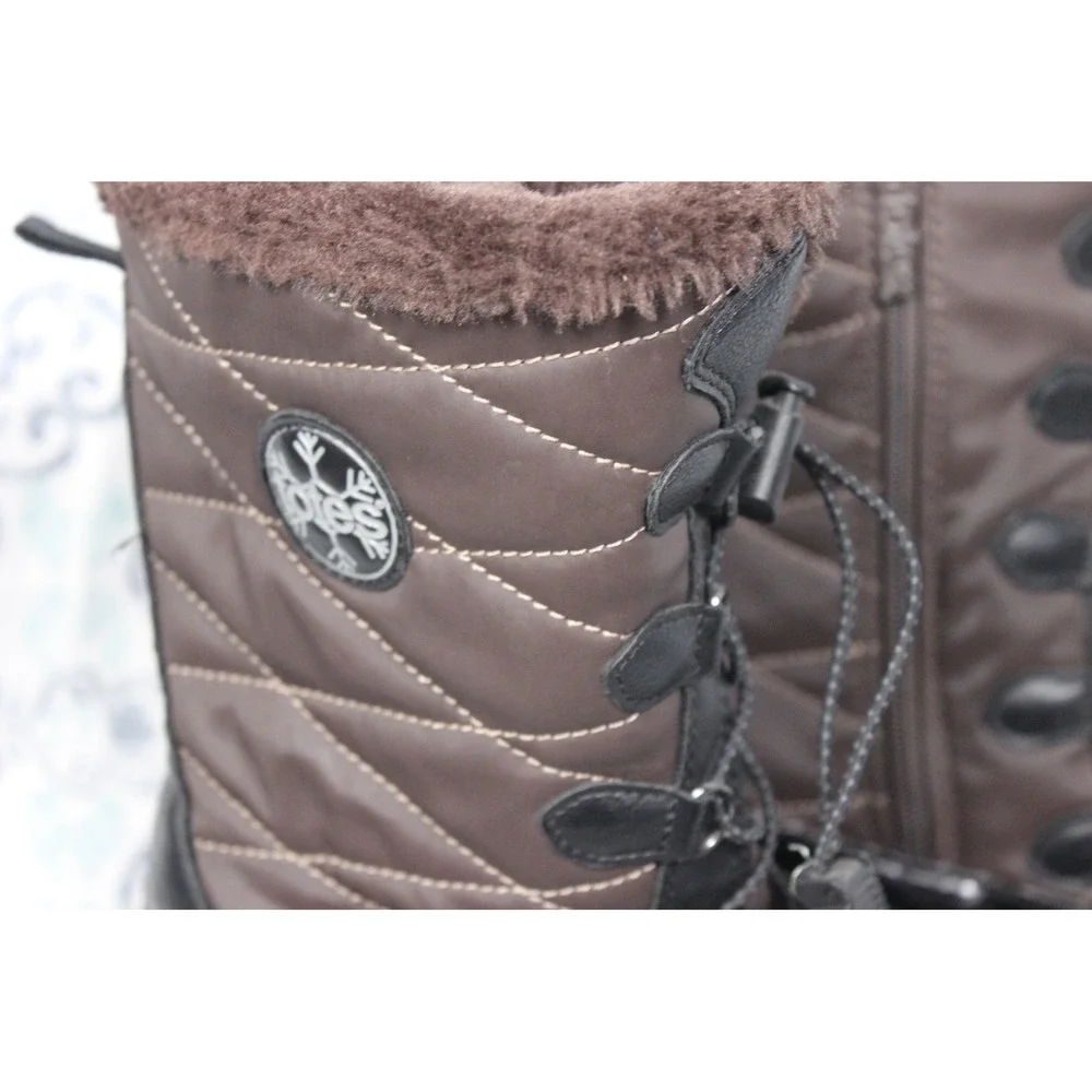 totes plush snow elements
