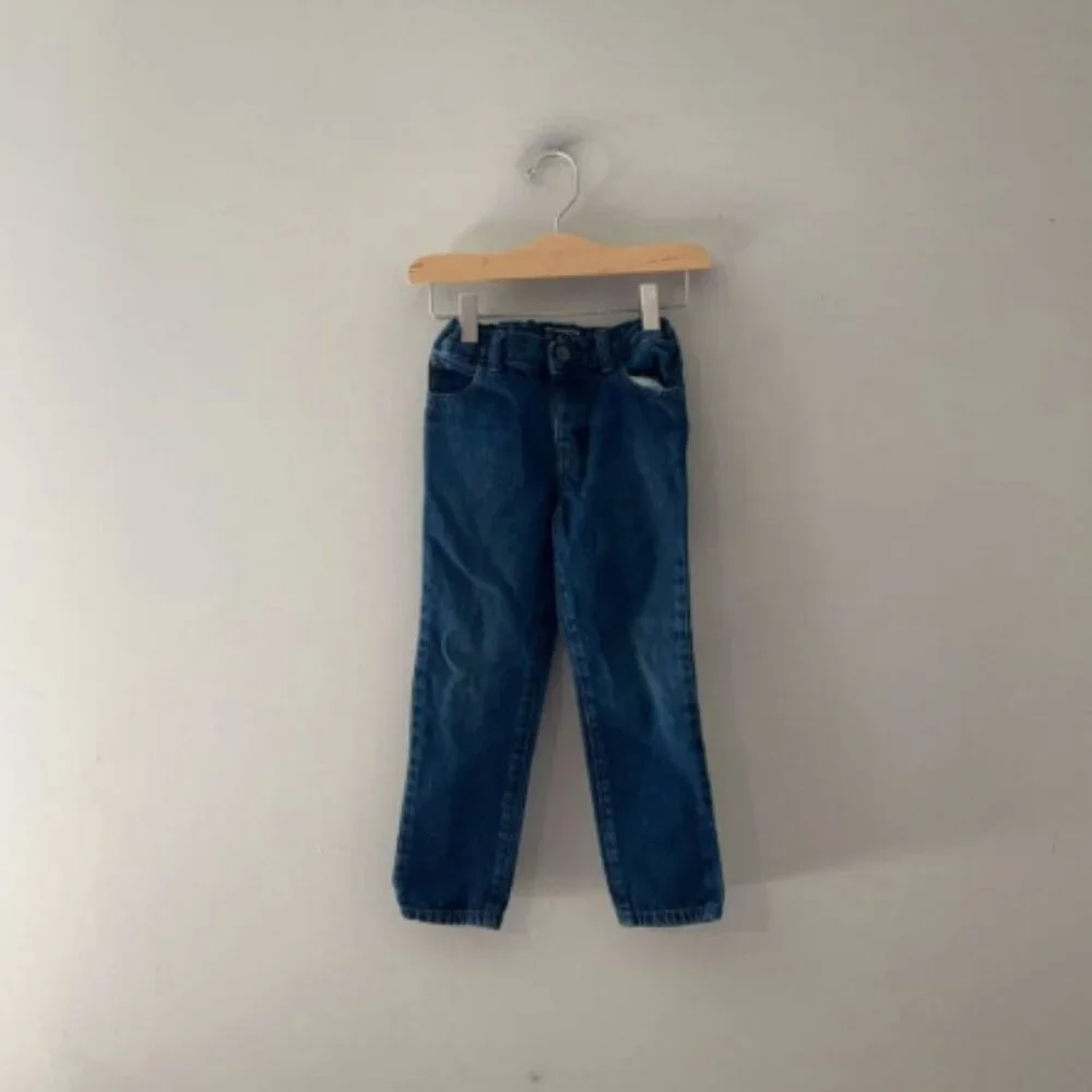 ADD‎ ON FOR $6 the Children's Place Jeans 5T H&M Jamie Kay Zara