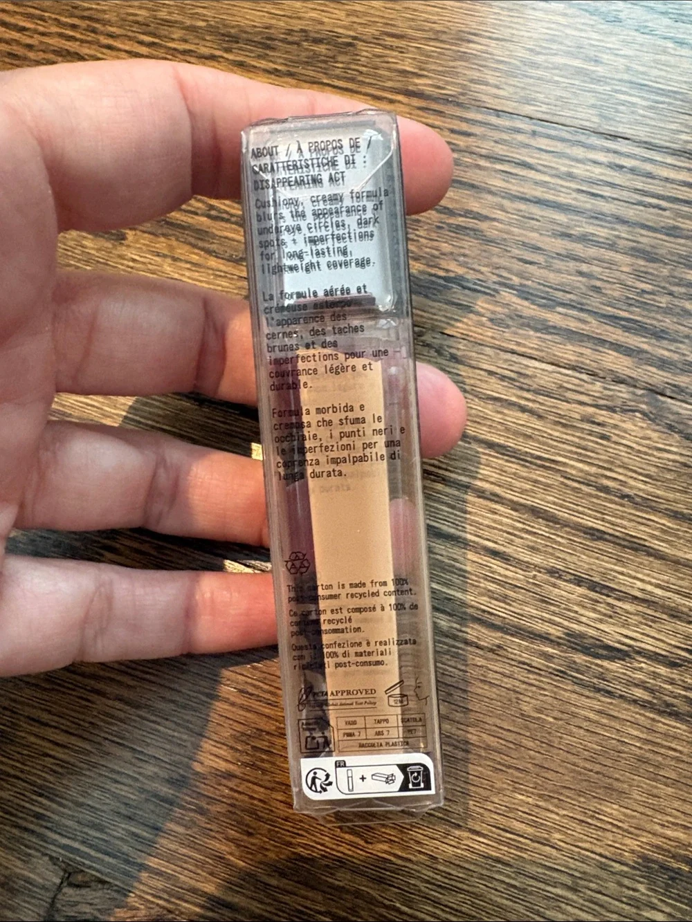 About Face Illusionist concealer lw1