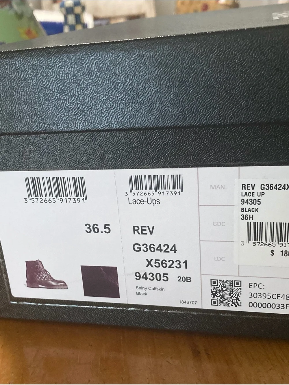 CHANEL like new