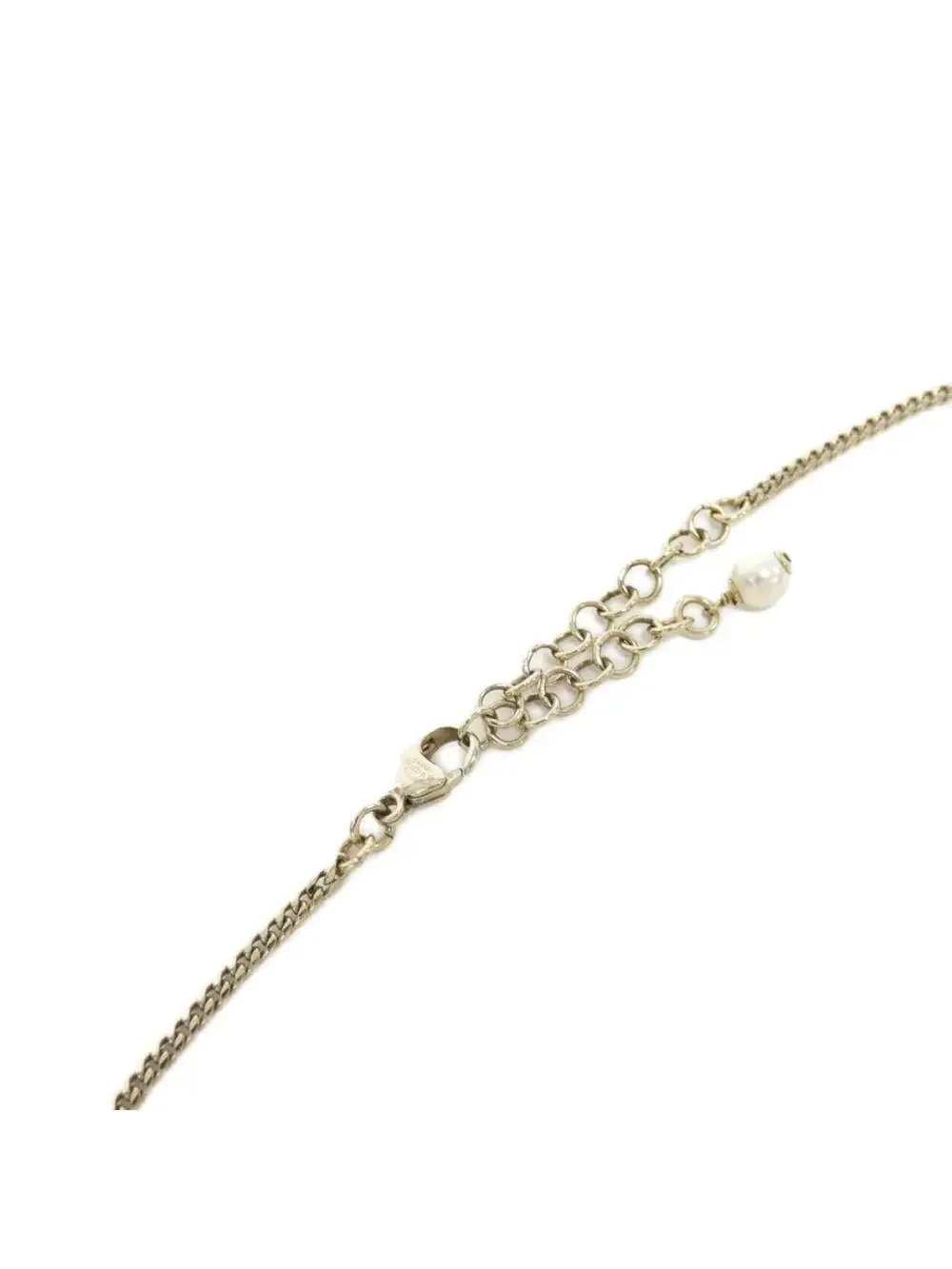 CHANEL elevate your