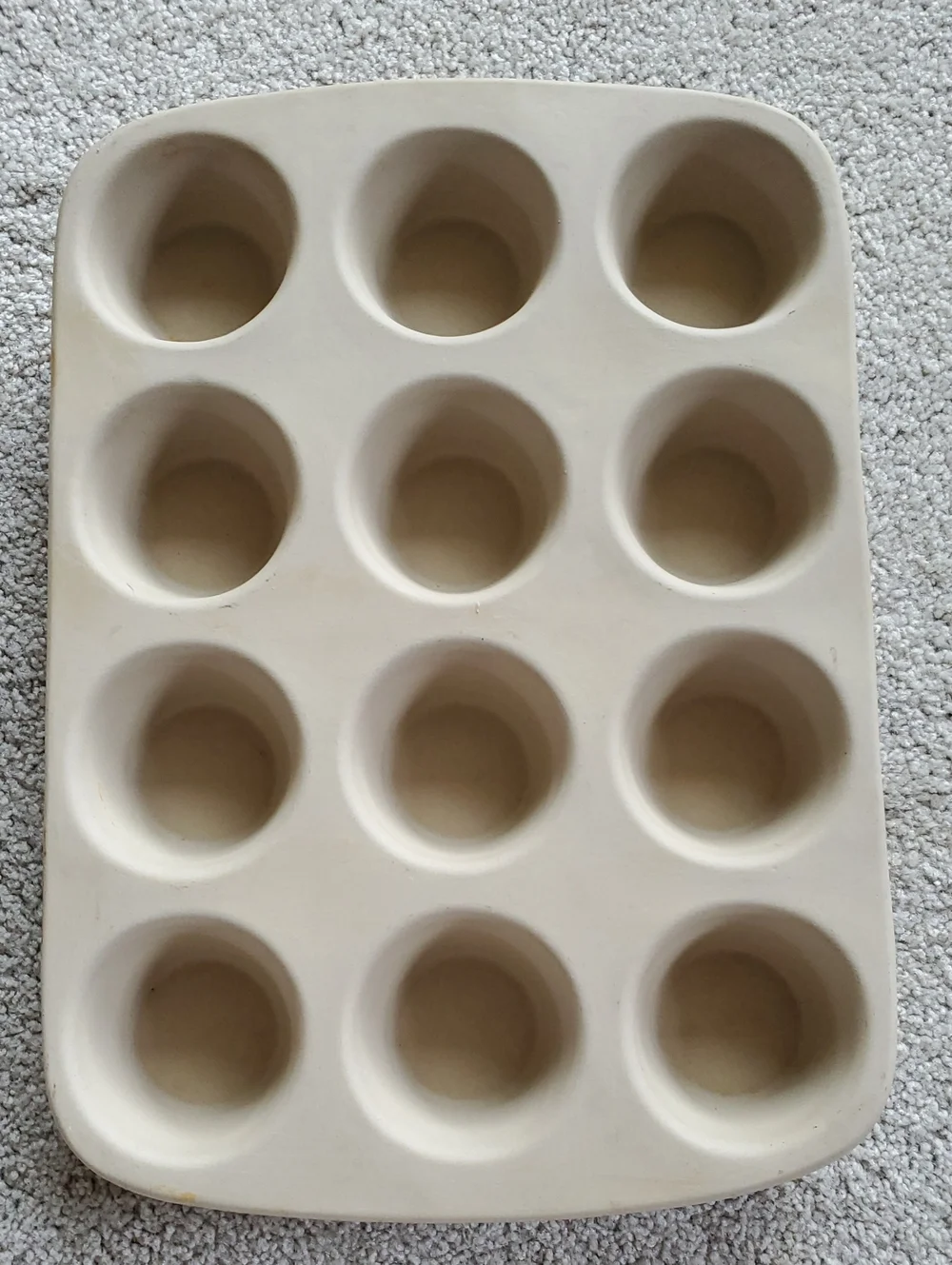 Pampered chef muffin pan