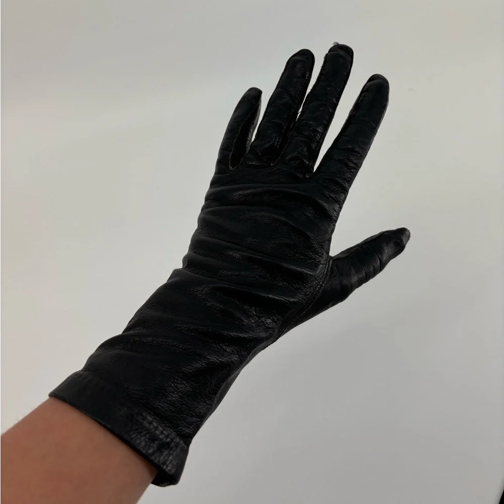 Vintage Gants Black Leather Gloves – 1950s-60s Mid-Length, Nylon Lined
