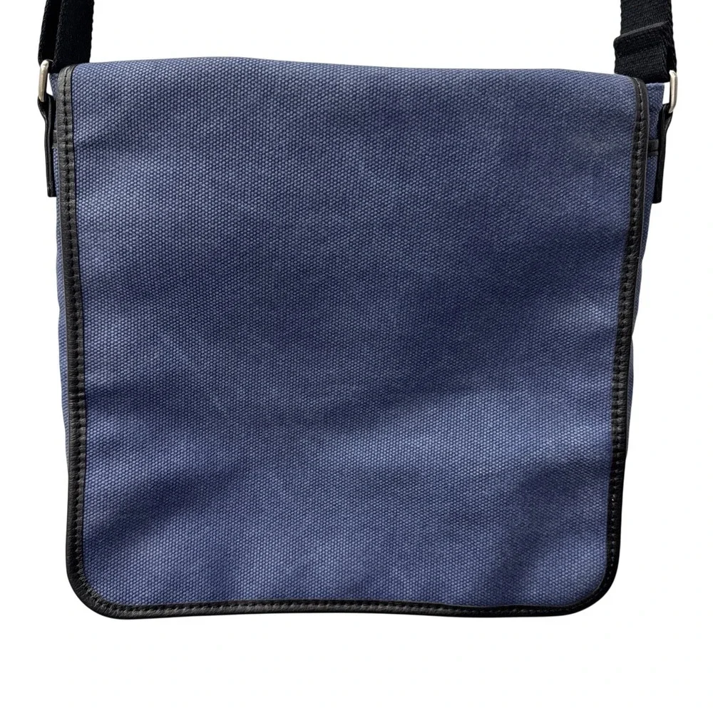 Levenger Messenger Bag Navy Blue‎ Canvas Leather Trim Adjustable Strap