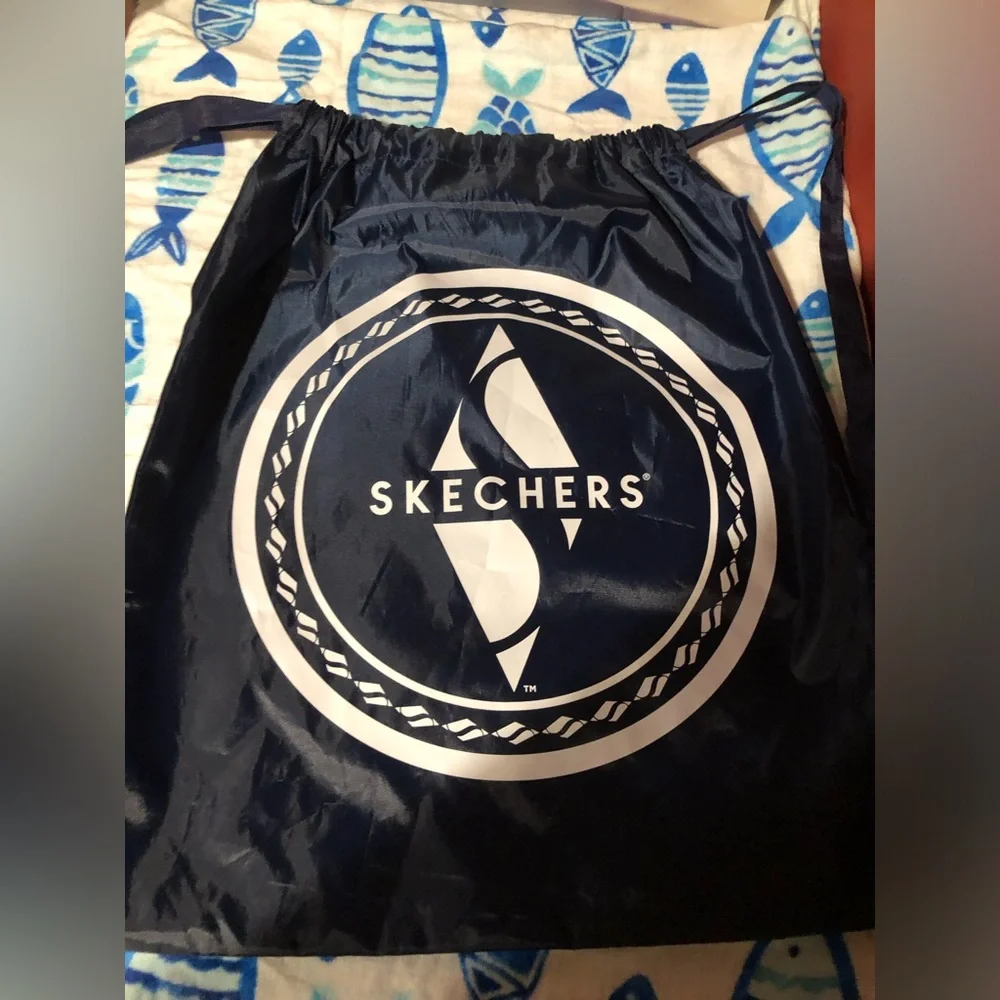 Skechers navy drawstring