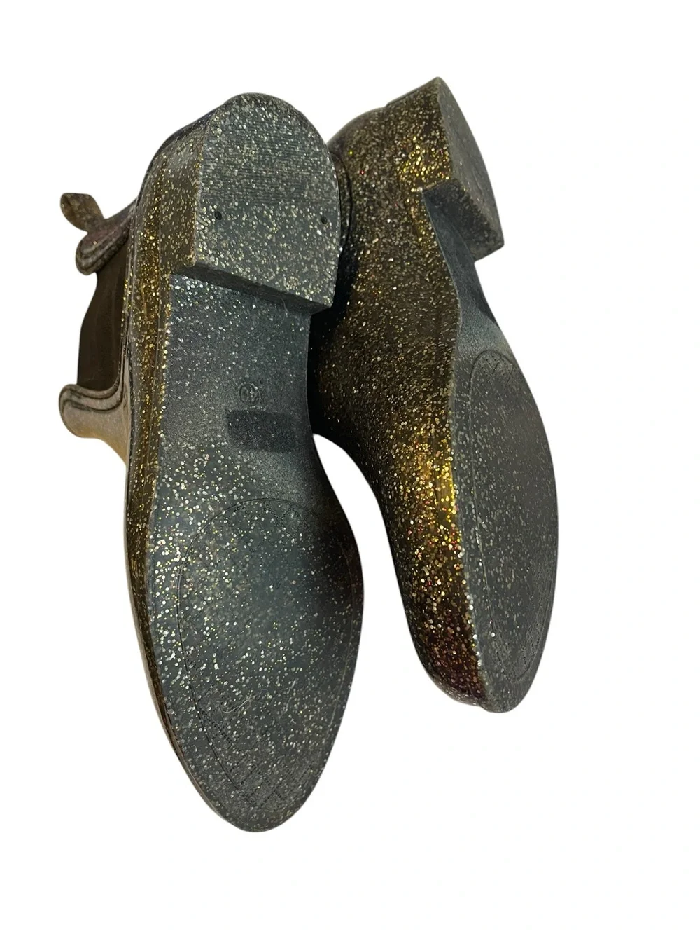 Report gold glitter