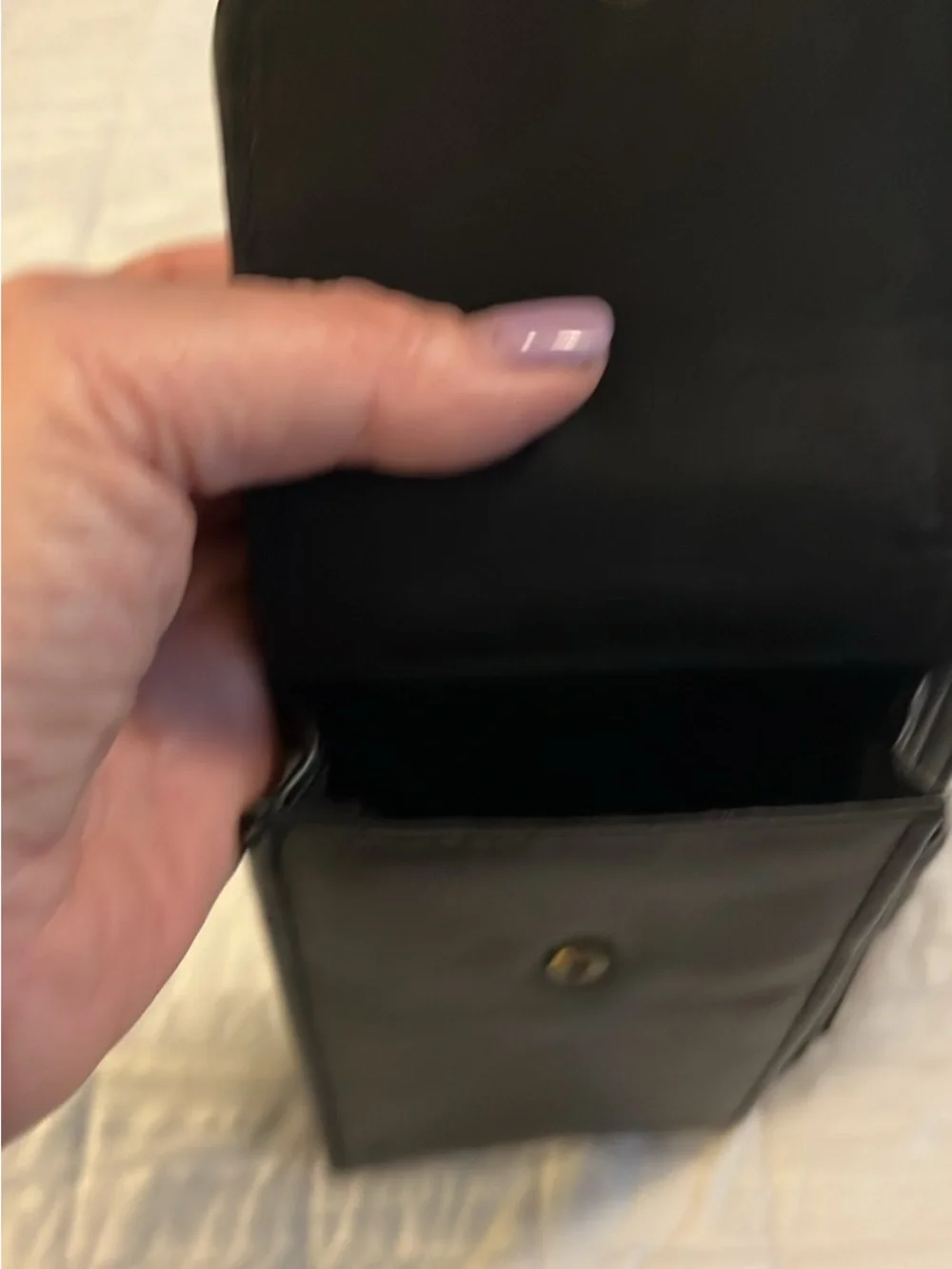 N/A compact black