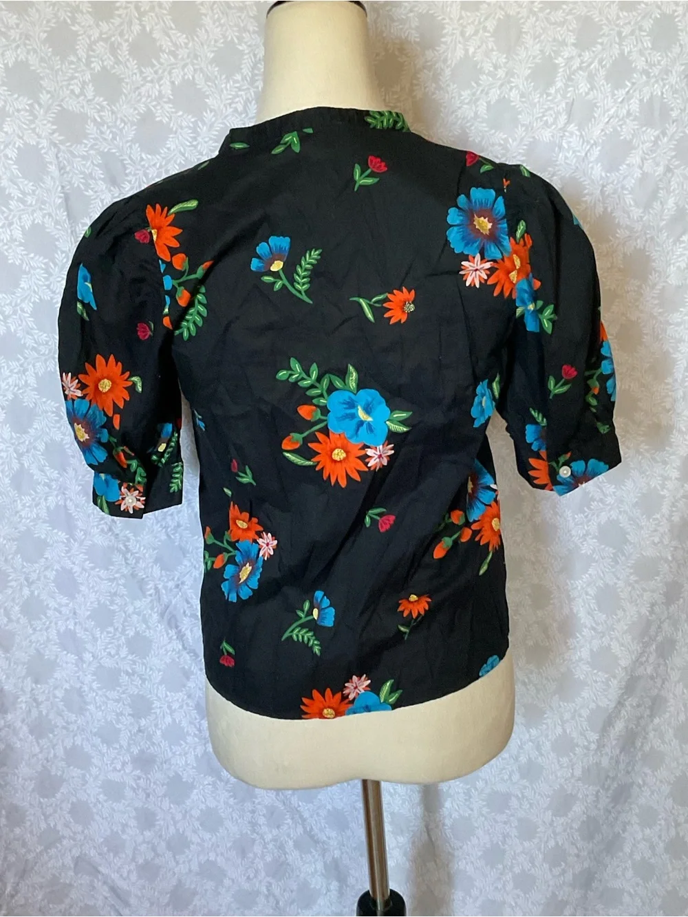 LOFT Black Floral Button-Up Puff Sleeve Blouse