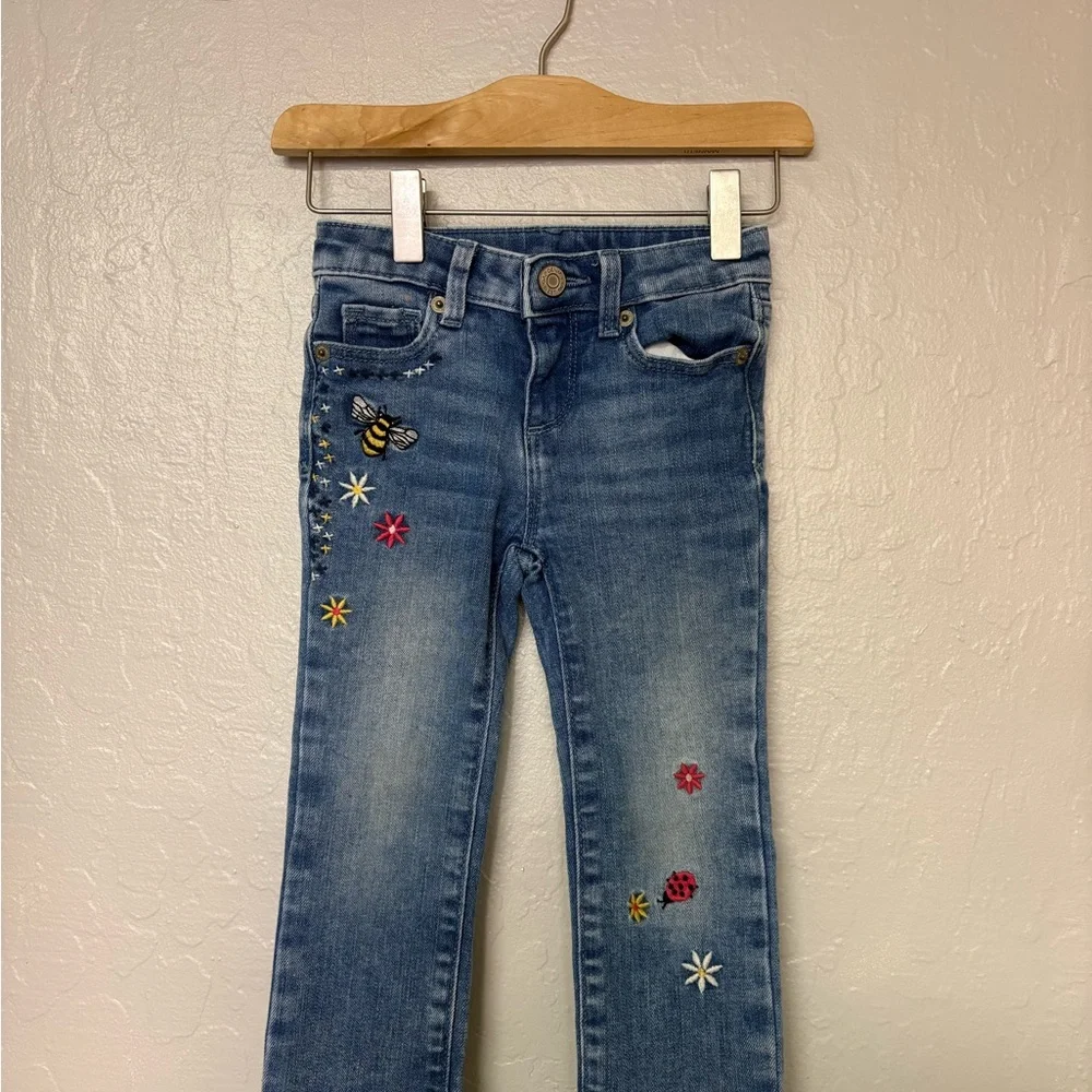 $16 ADD ON baby gap embroidered medium wash jeans 3Y Zara Levi's Rylee + Cru‎