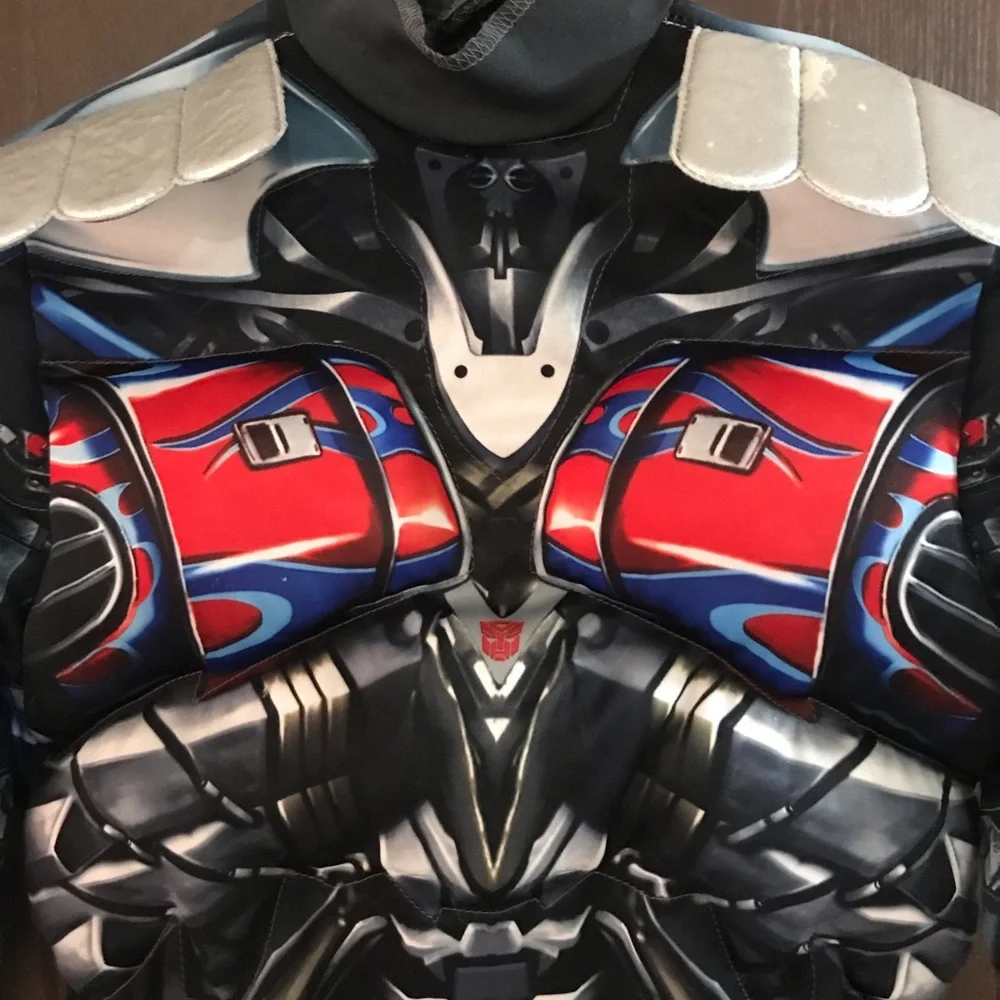 Hasbro dynamic robot