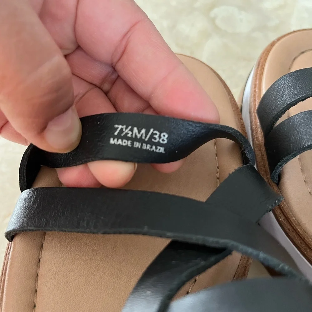 Lucky Brand step into