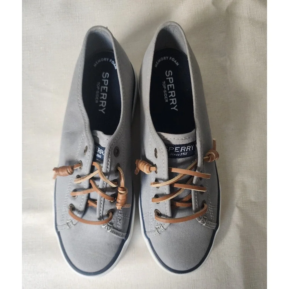 Sperry women top