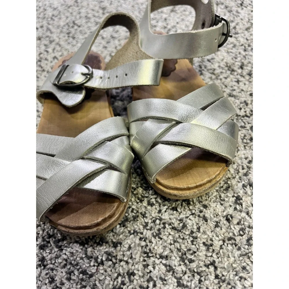 Kids Silver Leather Clog Sandals Wooden Sole Adjustable‎ Strap Size 28