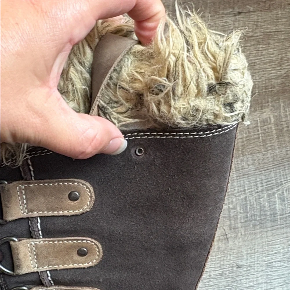 Sorel broken chocolate some