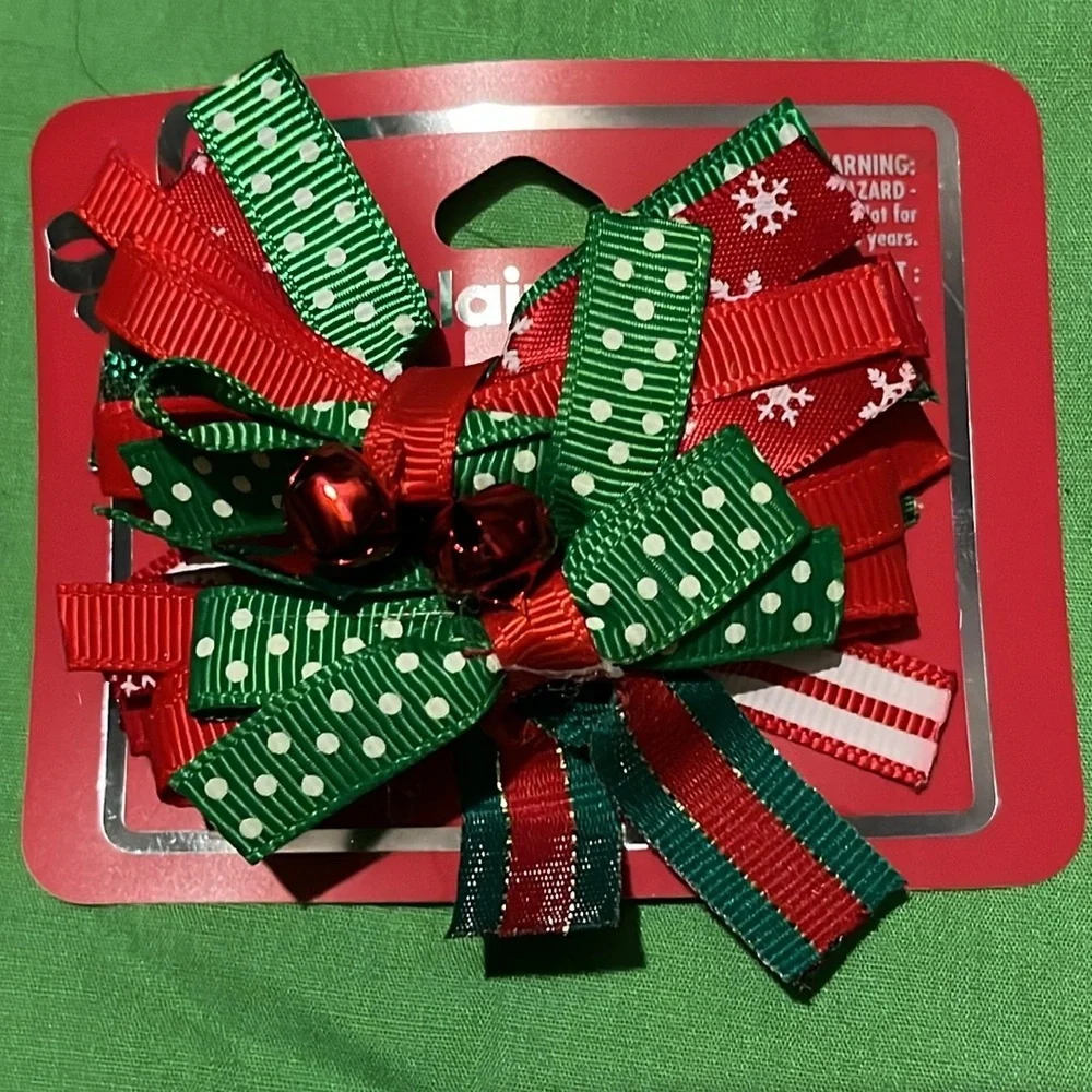 Claires little girl’s