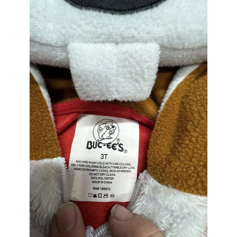 Buc-Ees good used