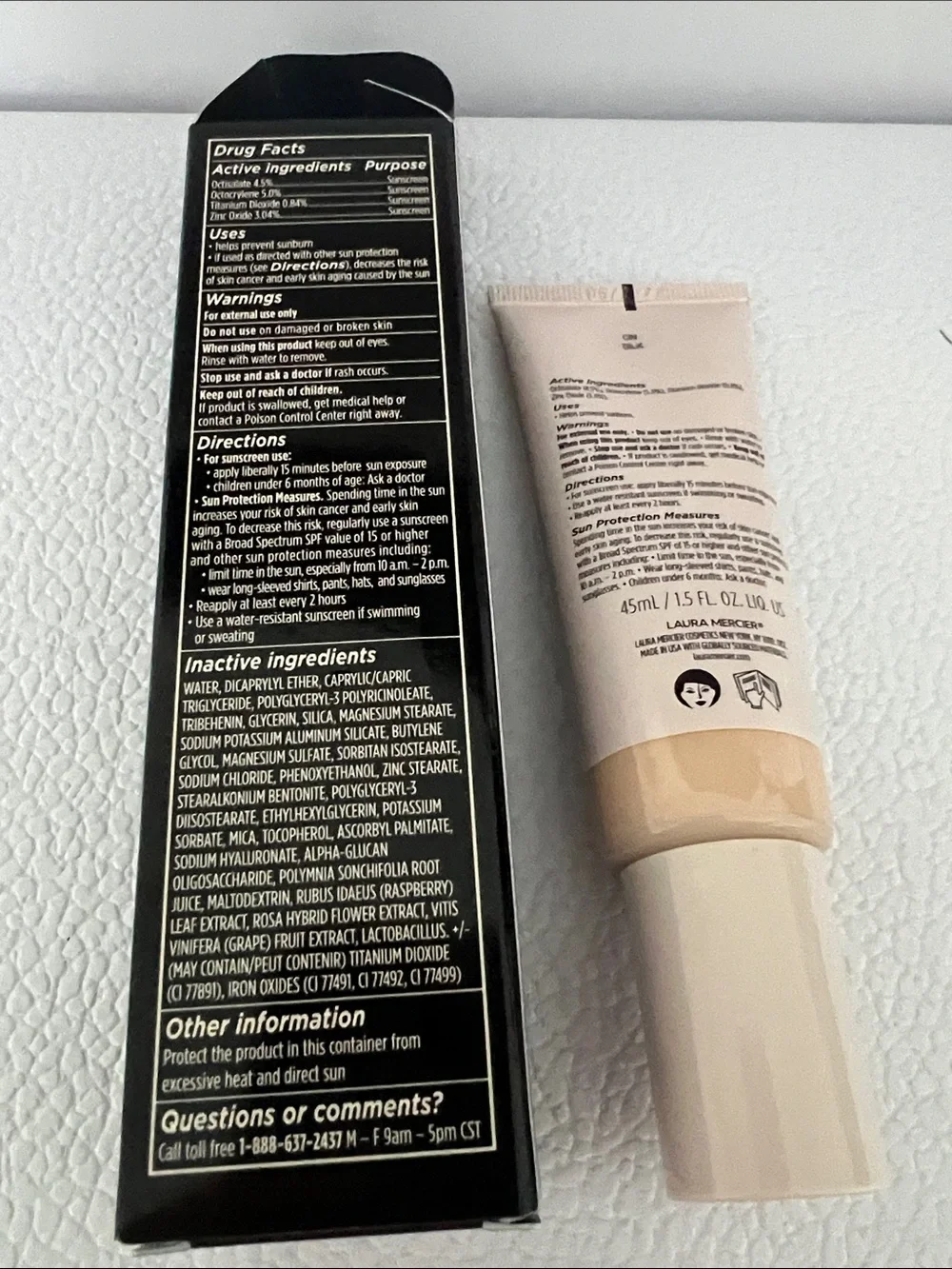 laura mercier Tinted Moisturizer Natural Dewy -SPF30 - Color 0N silk