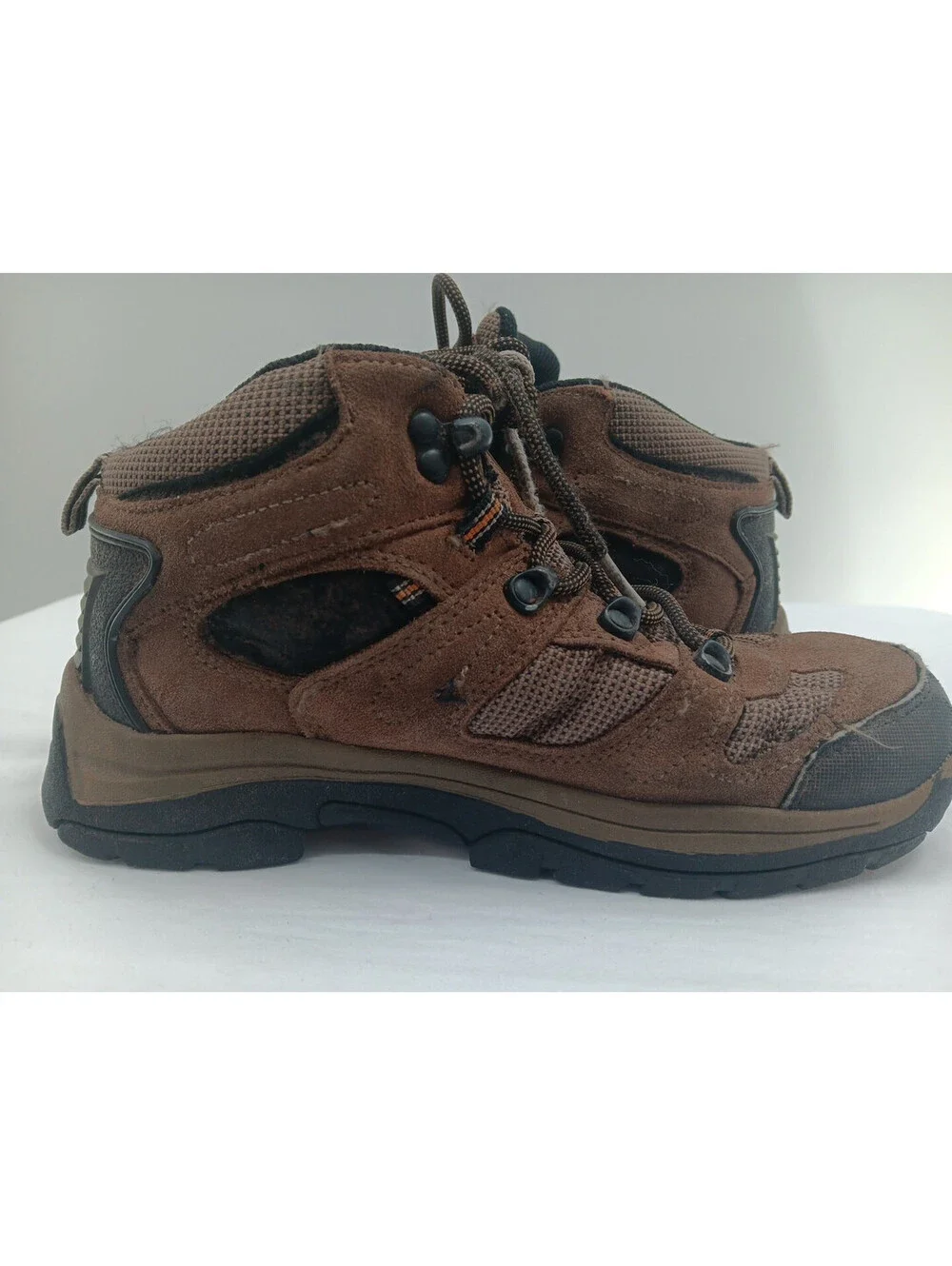 Nevados boots are