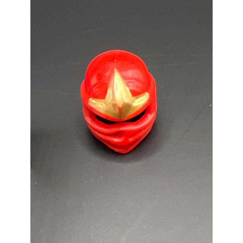Lego looking cowl part