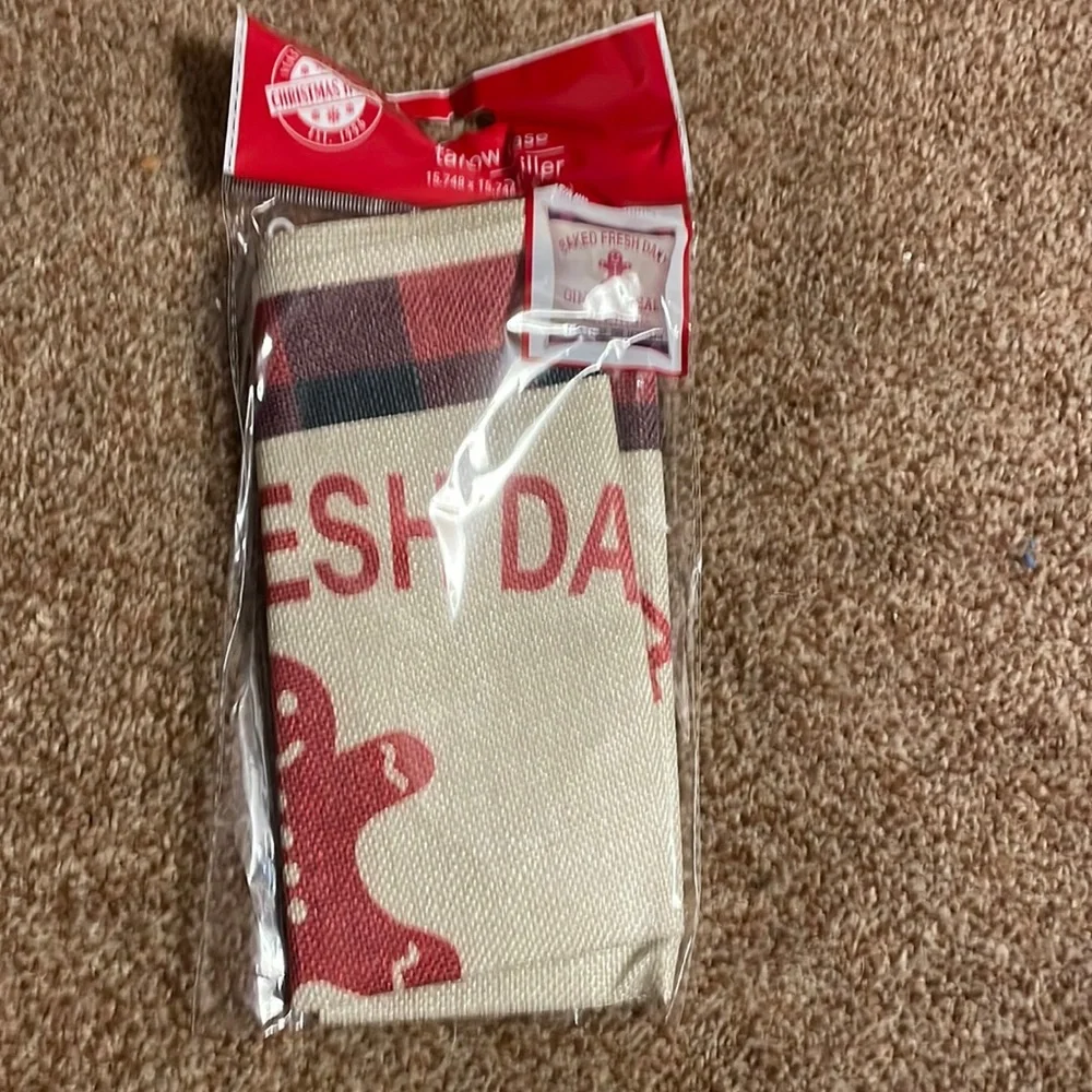 Christmas House new case