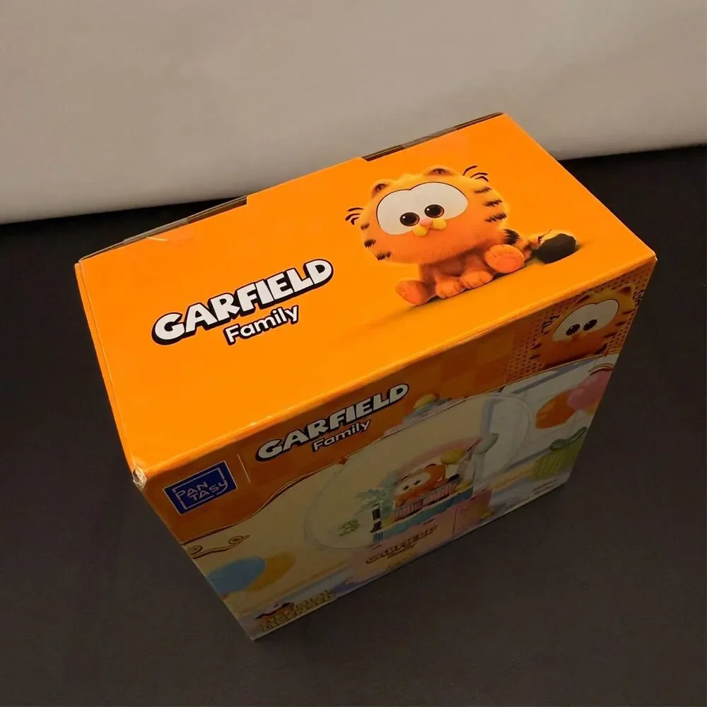 Garfield pantasy family