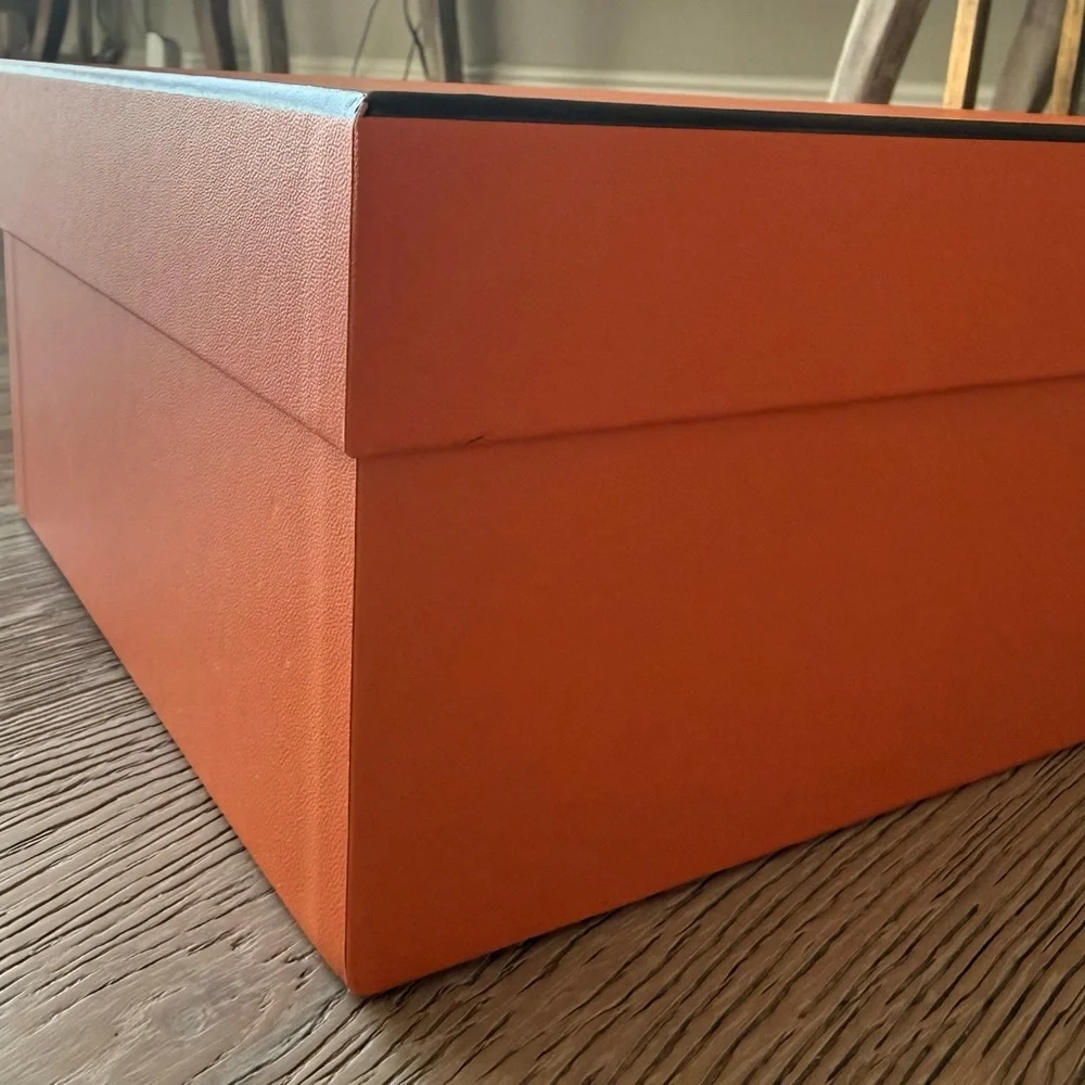 Hermes elegant storage