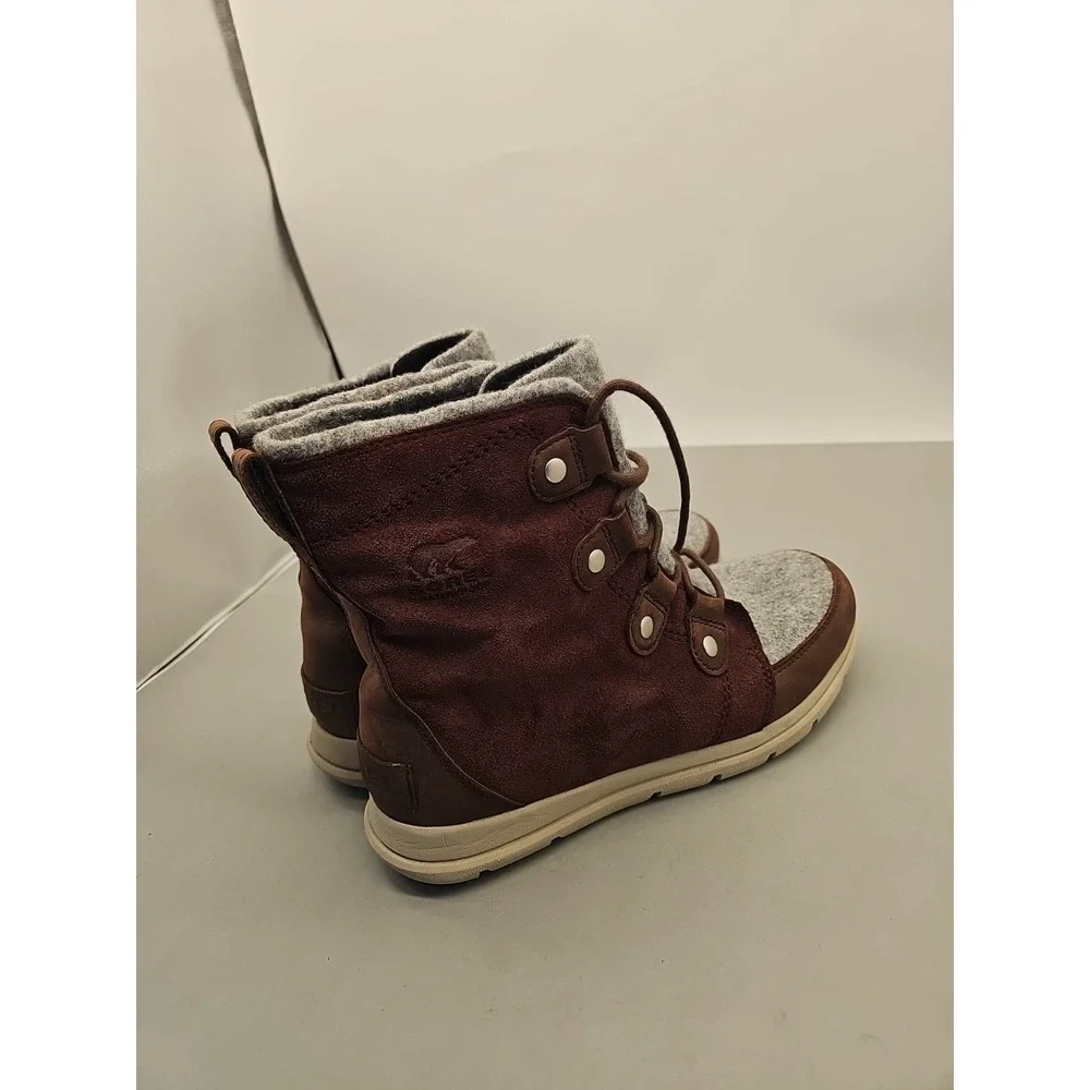 Sorel women explorer