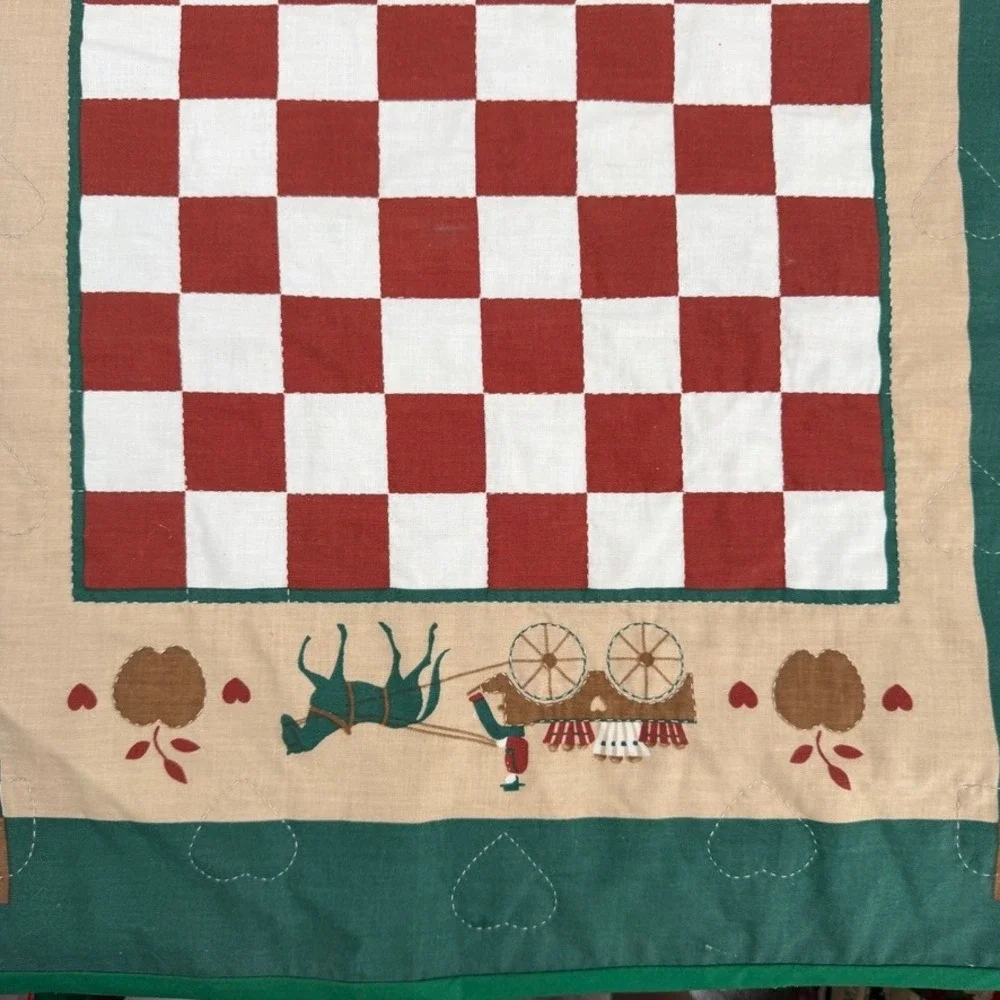 Unbranded amish gameboard