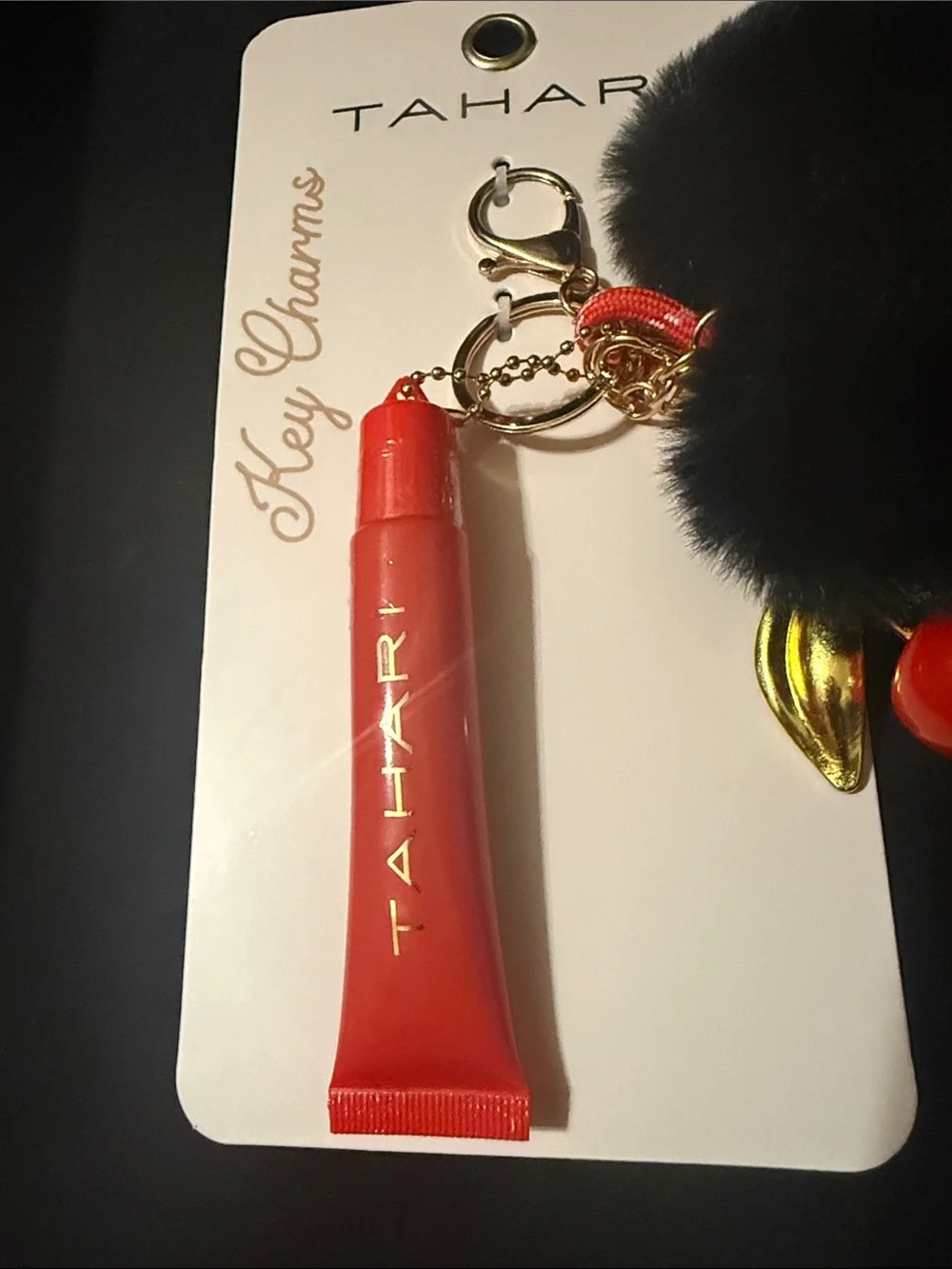 Tahari playful key