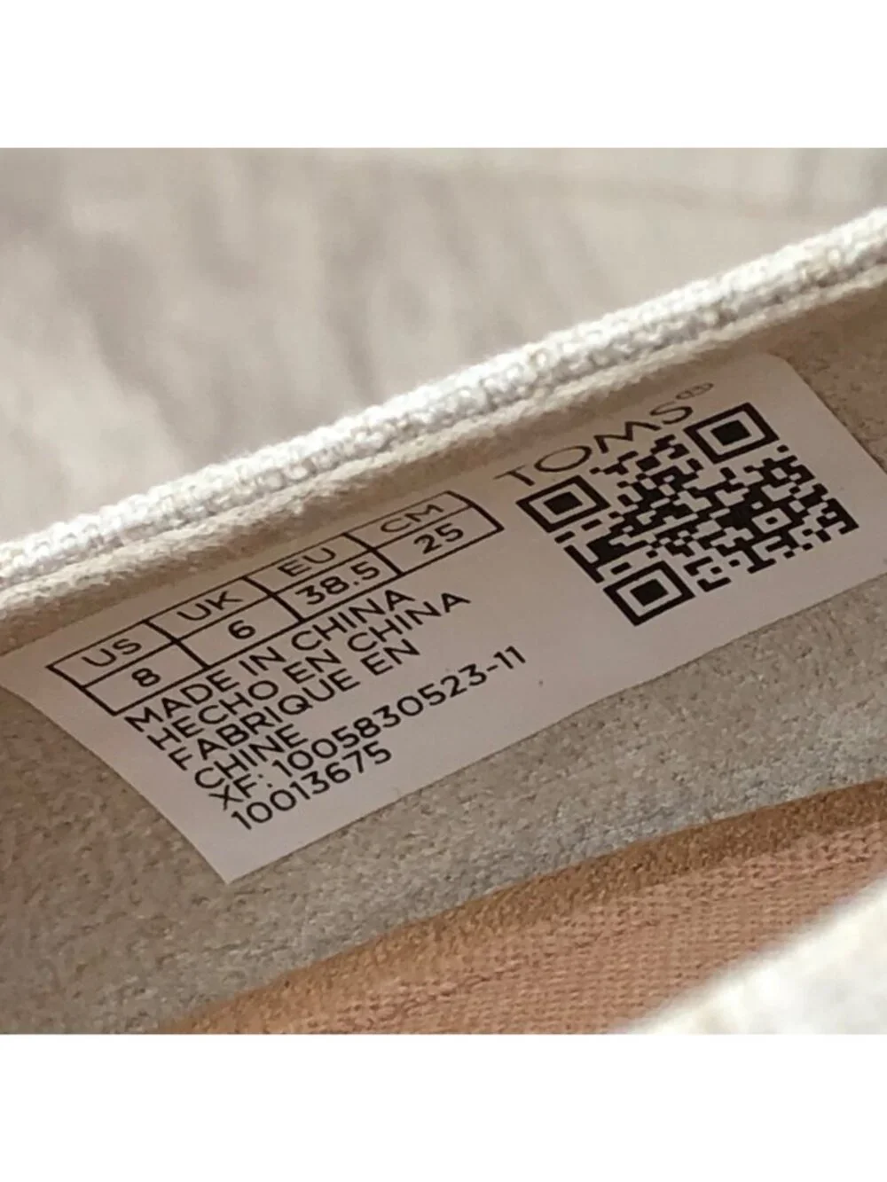 Toms tan slip