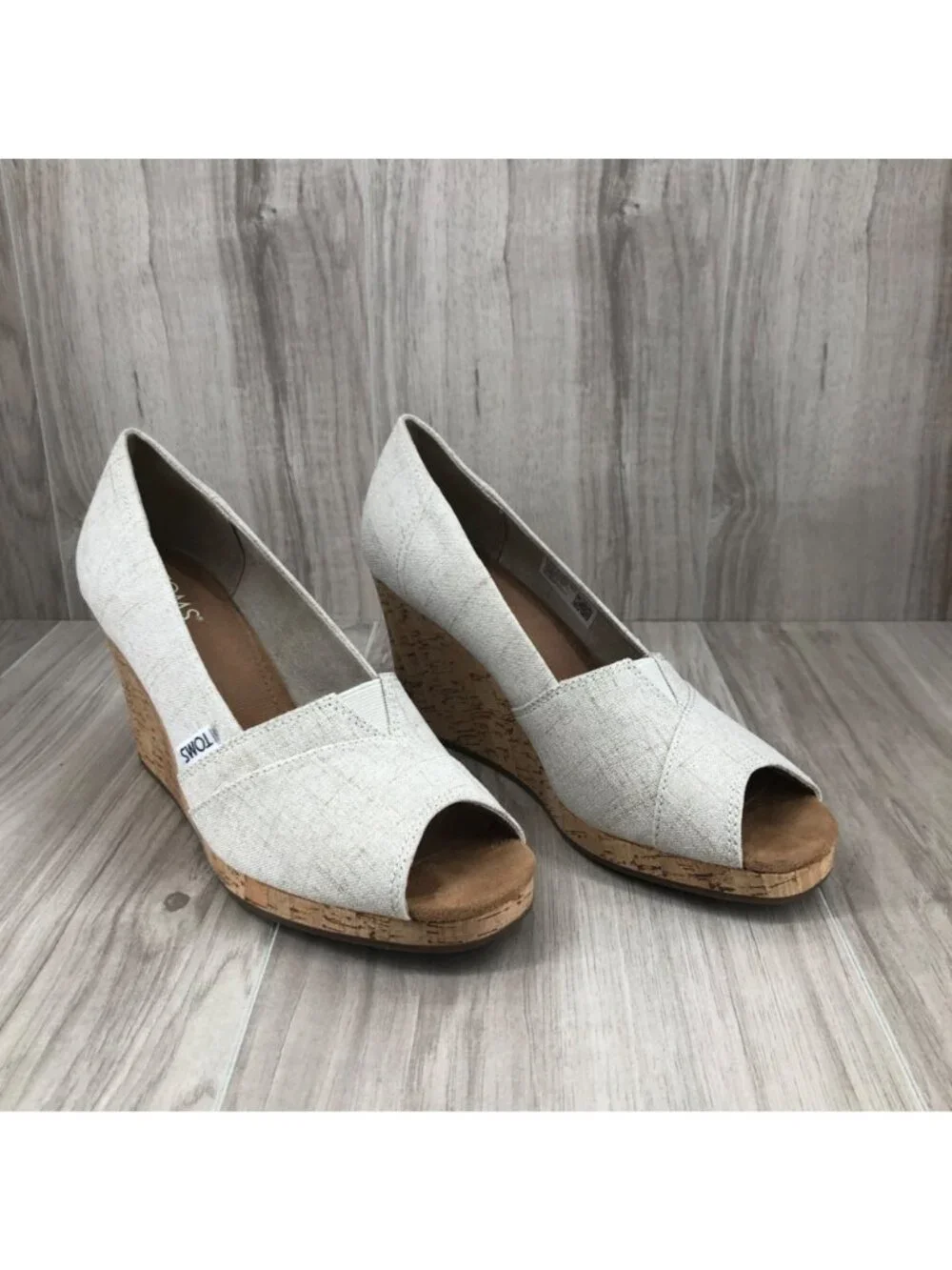 Toms tan slip