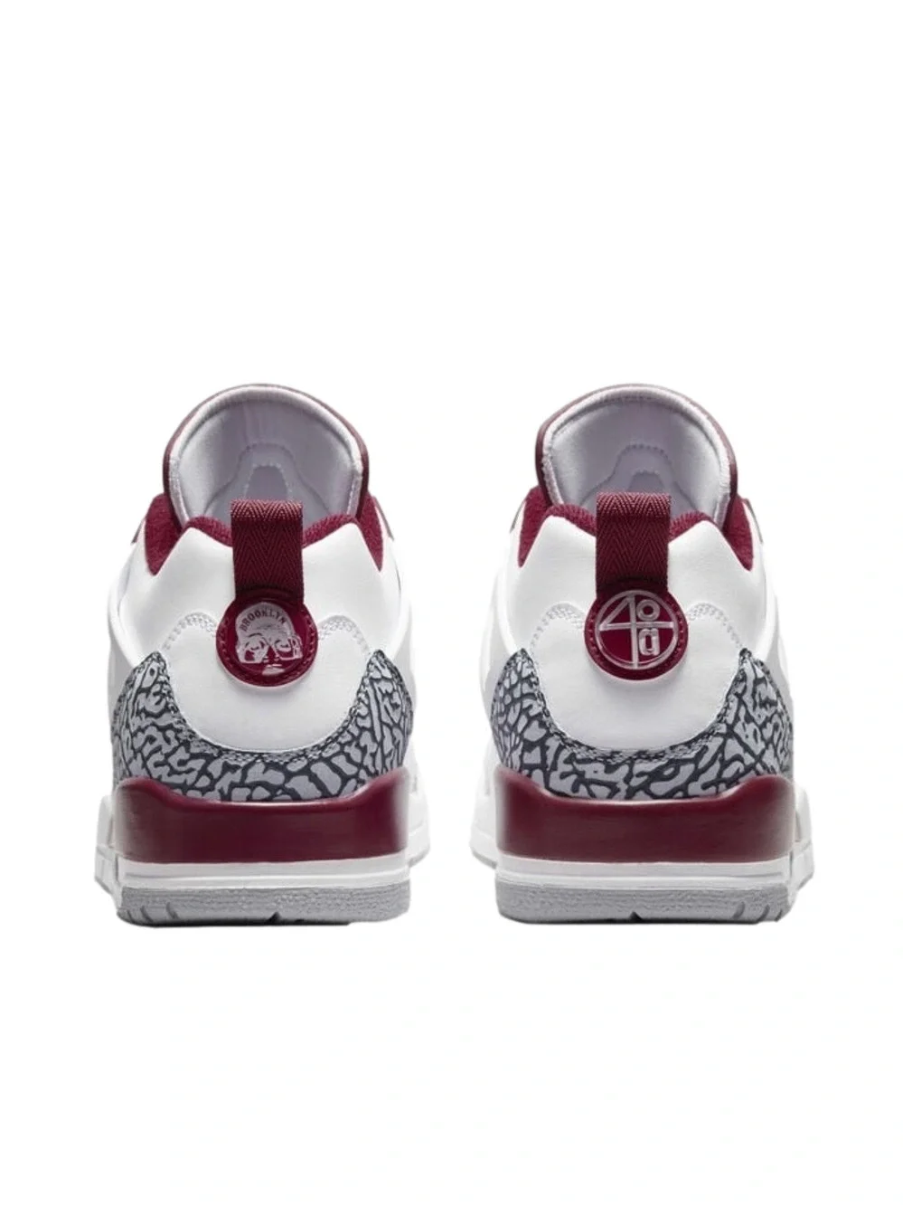 Jordan spizike takes