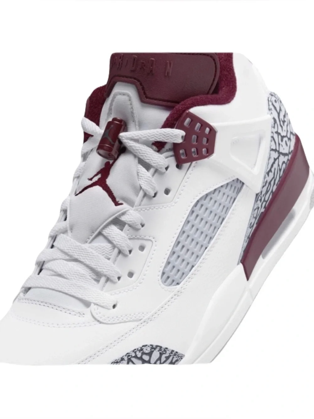 Jordan spizike takes