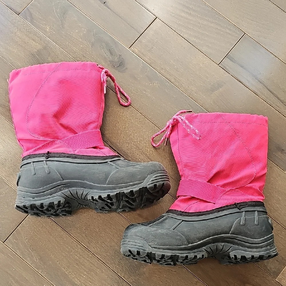 Arctic Cat sturdy pink