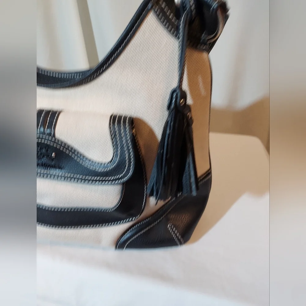 Stone Mountain Accessories chic hobo