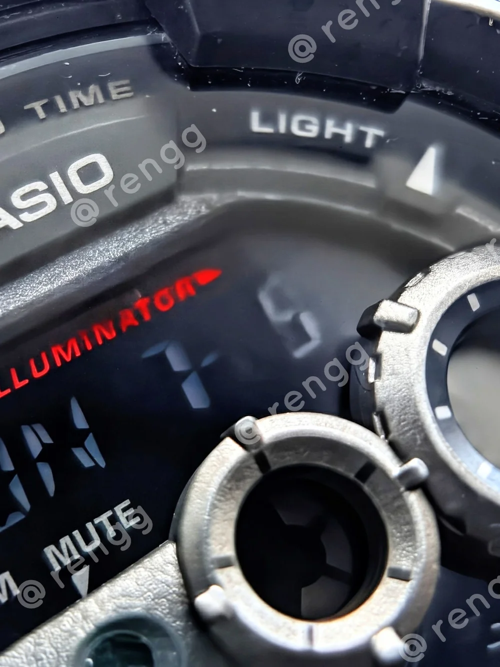 G-Shock matte w× silicone