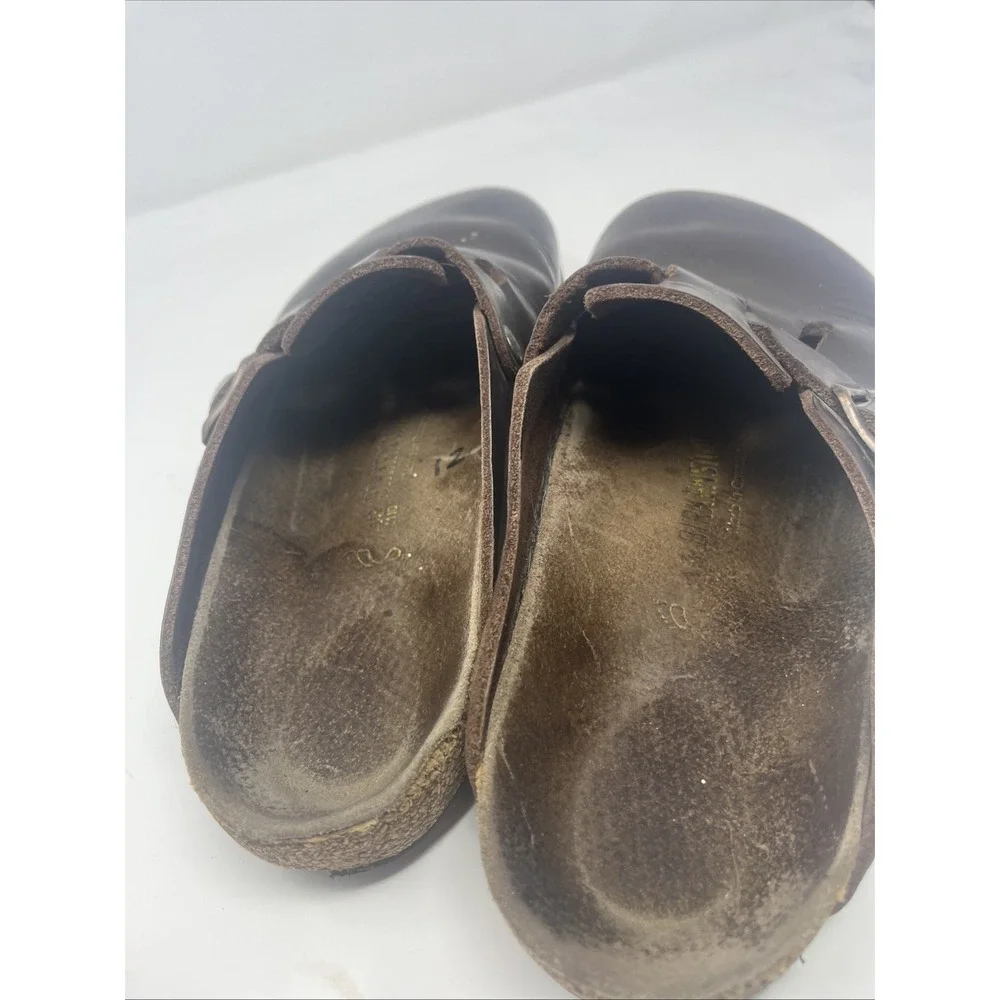 Birkenstock has wear