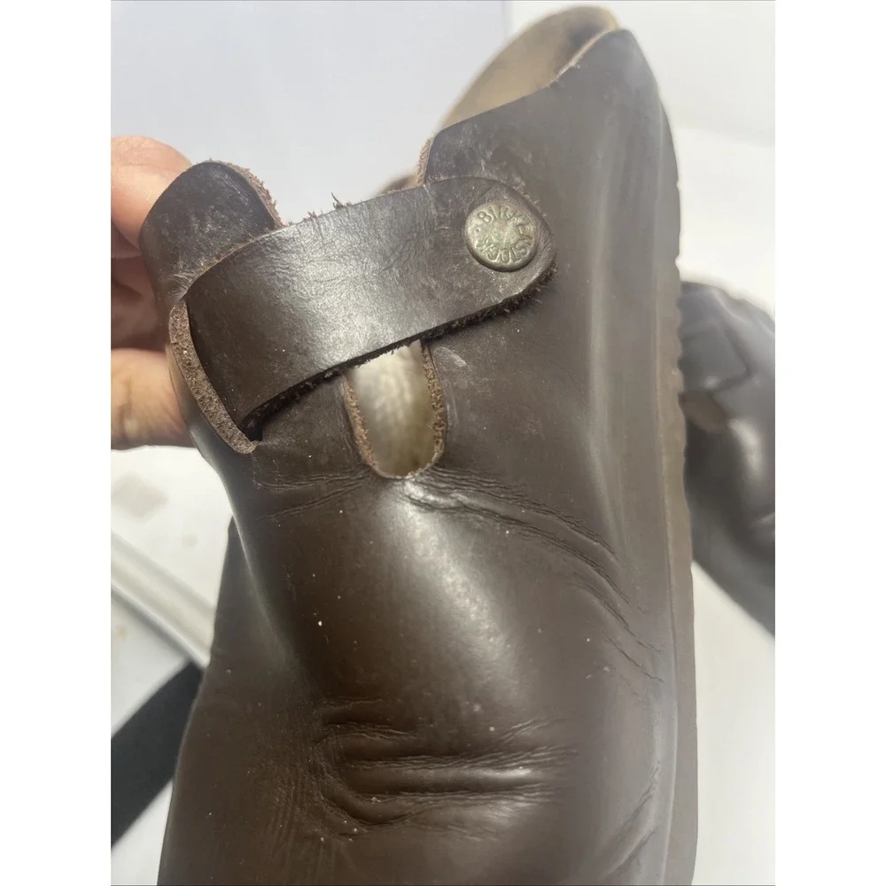 Birkenstock has wear