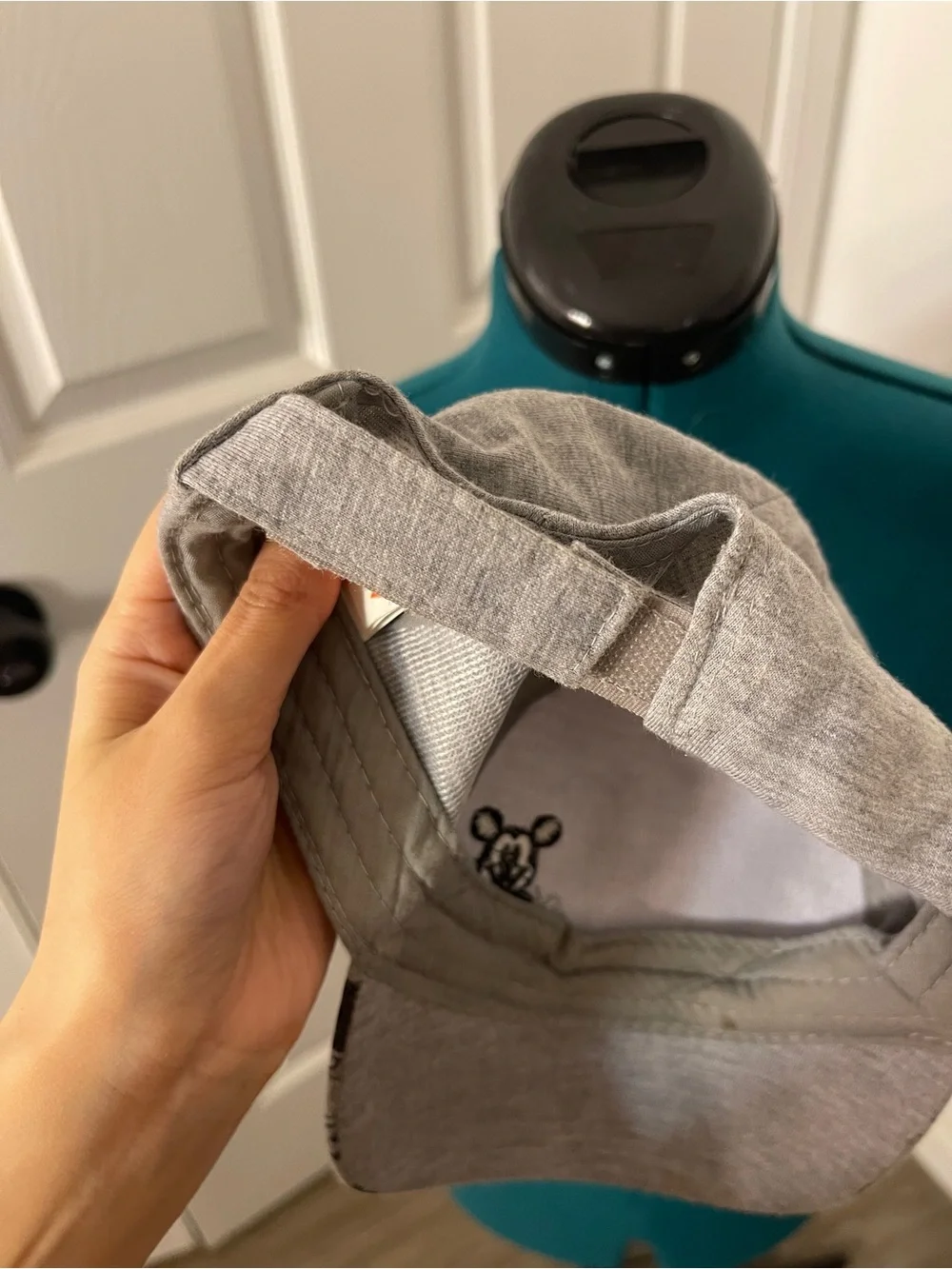 N/A light gray