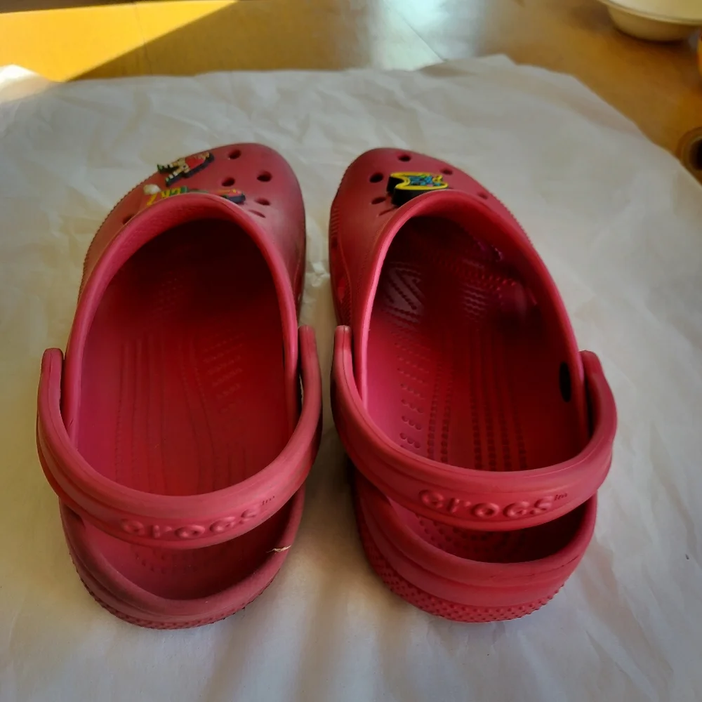 CROCS product pair