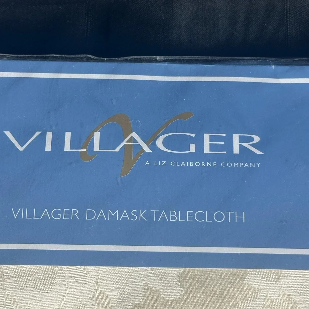 Tablecloth Liz Claiborne White Damask Rectangle 60x84 Villager Cotton Blend Vtg