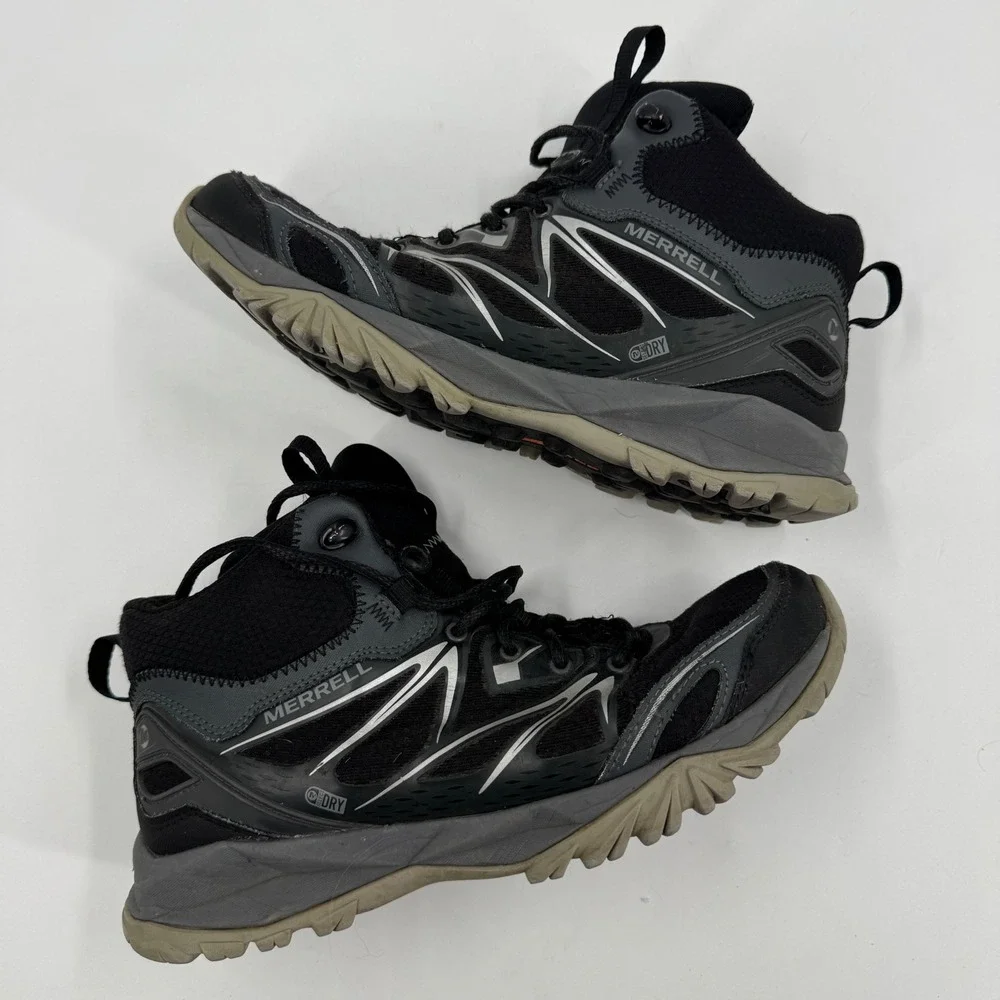 Merrell conquer any