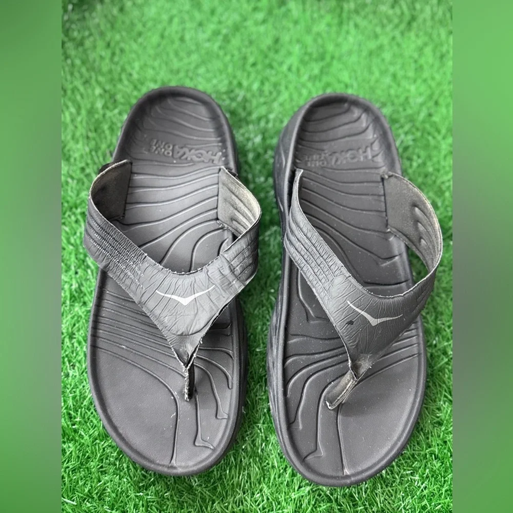 Hoka One One Black Sandals Size 11‎