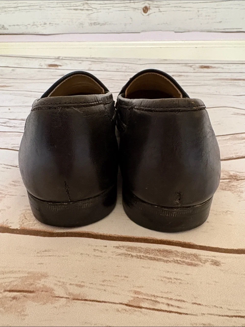 Hanover elegant black