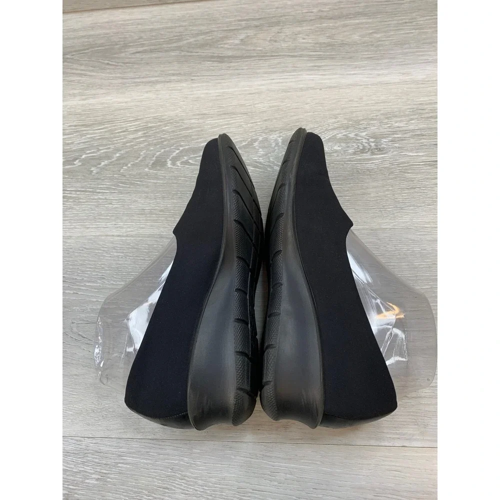 Ecco breathable pumps